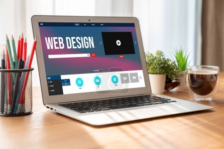 Foto de El software de diseño de sitios web proporciona una plantilla moderna para negocios minoristas en línea y comercio electrónico - Imagen libre de derechos