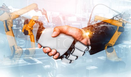 XAI Mechanisierter Industrieroboter und menschlicher Arbeiter arbeiten in der zukünftigen Fabrik zusammen. Konzept der künstlichen Intelligenz für industrielle Revolution und Automatisierung des Fertigungsprozesses.