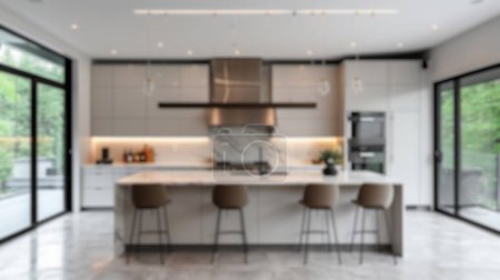 Foto de Una imagen deliberadamente borrosa que muestra un interior de cocina espacioso y moderno, ideal para el uso de fondo o maquetas de diseño. Resplandeciente. - Imagen libre de derechos
