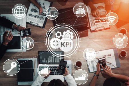 Indicateur clé de performance KPI pour le concept d'entreprise - Interface graphique moderne montrant les symboles de l'évaluation de la cible d'emploi et les chiffres analytiques pour la gestion des KPI marketing. uds